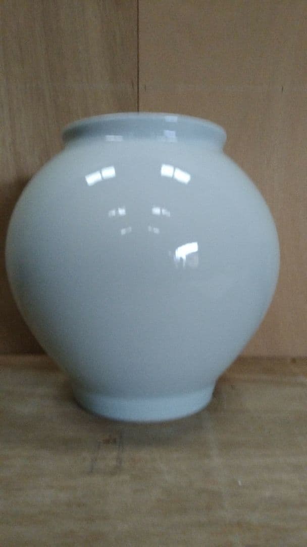 白磁　大壺