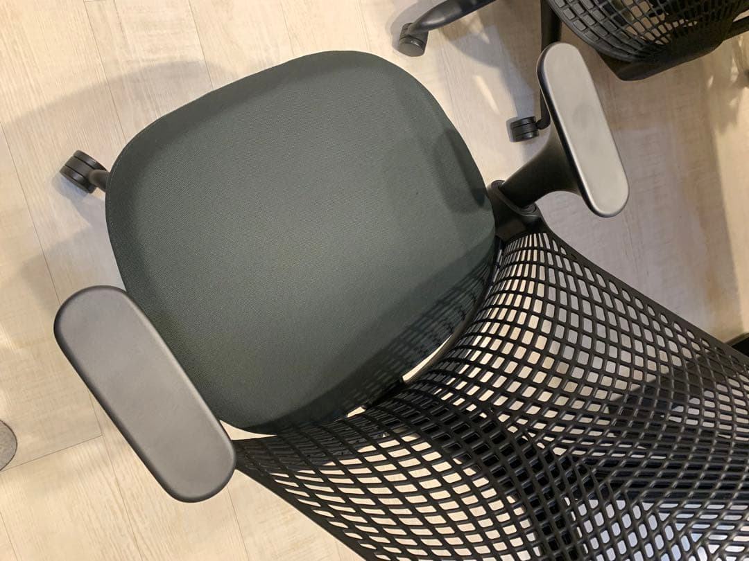 ハーマンミラー