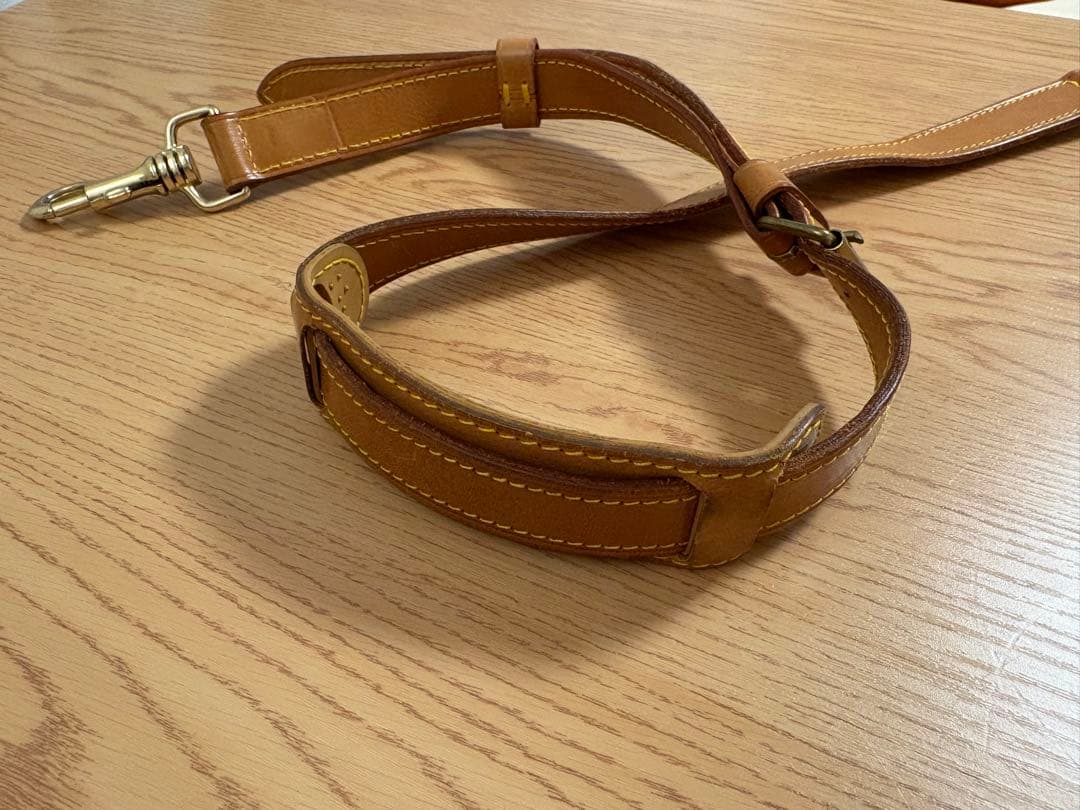 LOUIS VUITTON ルイヴィトン レザー ヌメ革 ショルダーストラップ
