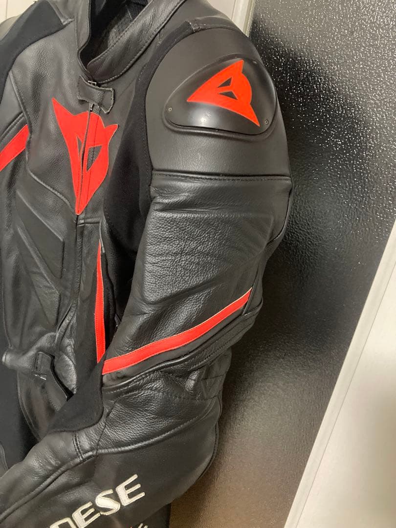 Dainese セパレート 2pc革ツナギ ブラック/レッド サイズ50
