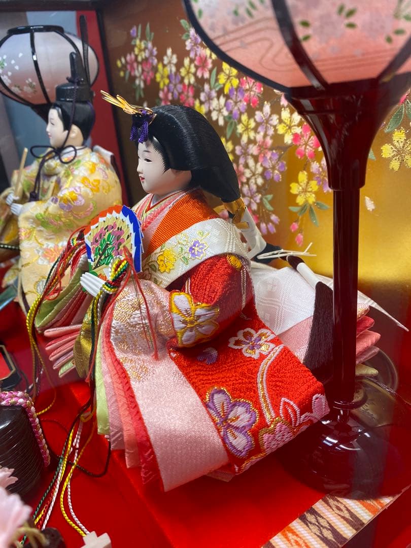 東京久月　雛人形　親王飾りガラスケース入り・間口約４４×奥行約２９×高さ約３２㎝