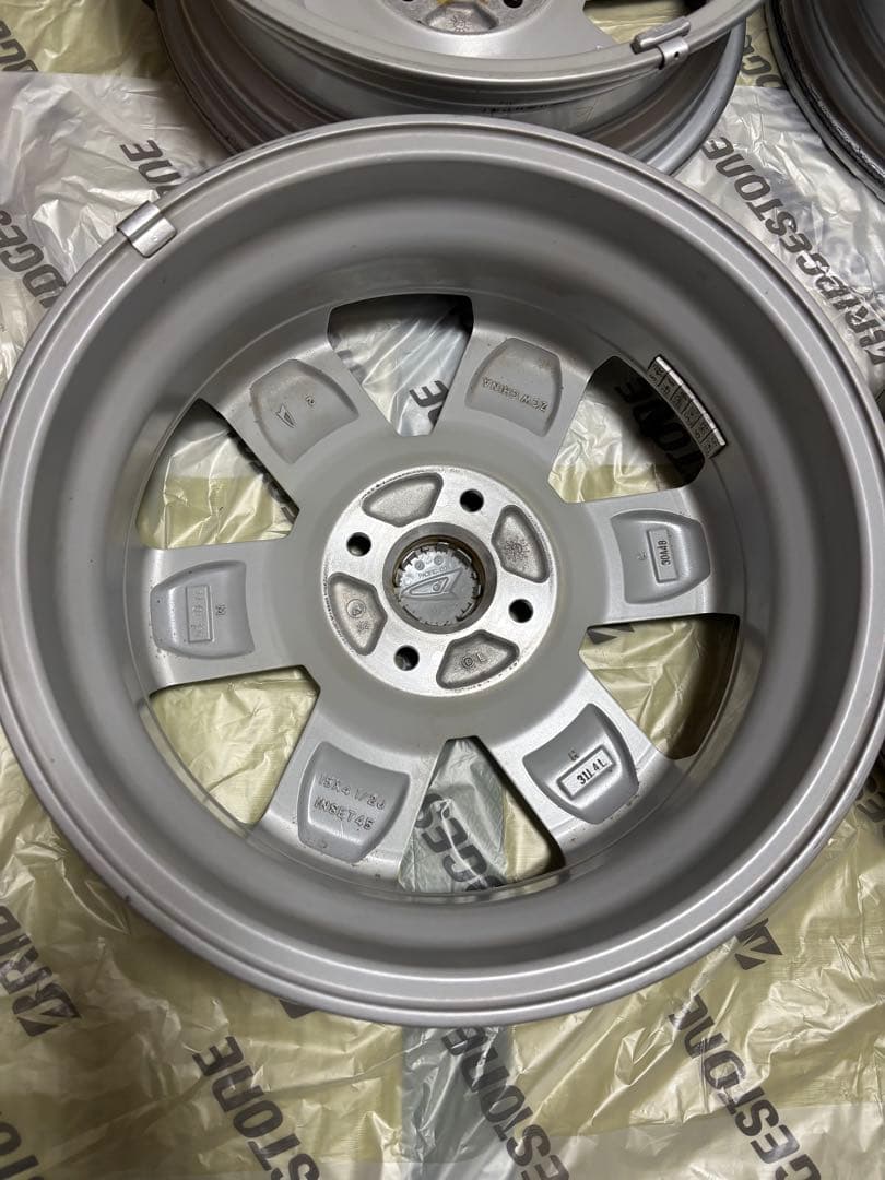 クリサ様用②【美品】ダイハツタフト 15インチ純正アルミホイール4本セット