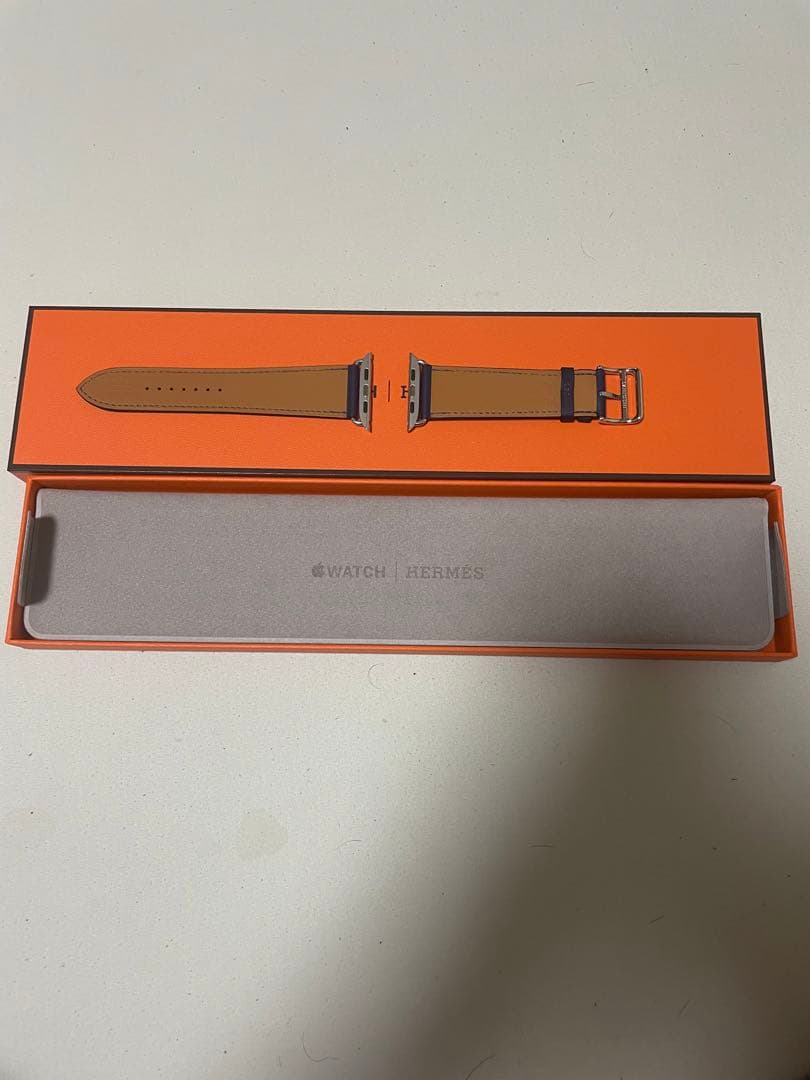 新品未使用 Apple Watch HERMESエルメス レザーベルト ネイビー