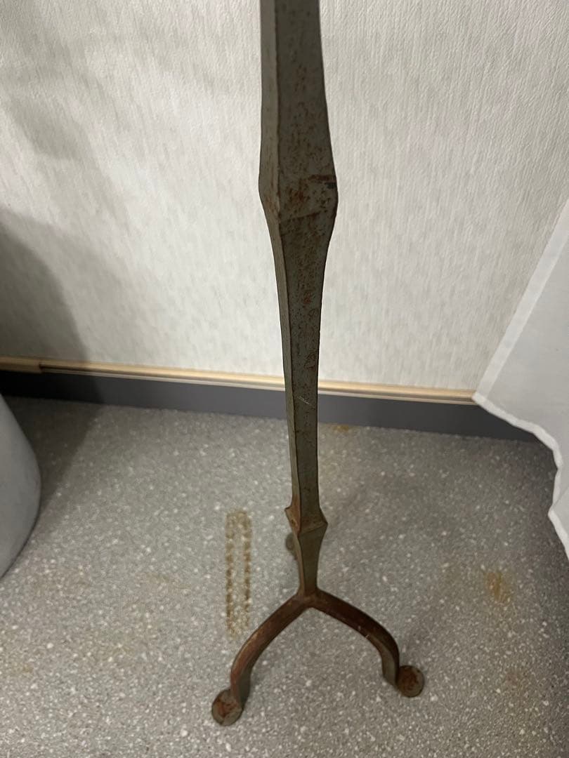 アンティークショップにて購入　フロアスタンド