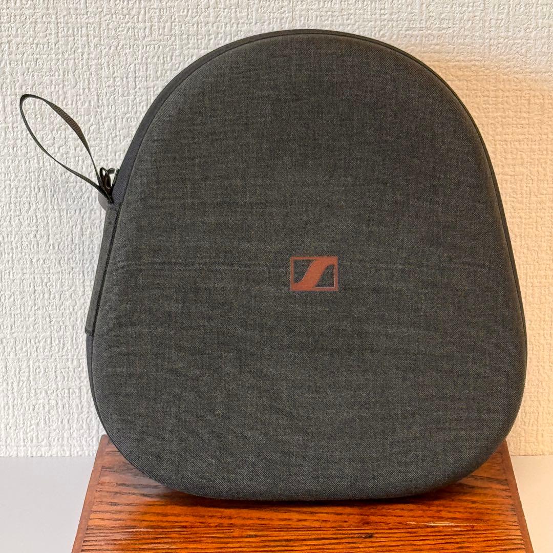 【Sennheiser Momentum 4 】ワイヤレスヘッドホン／付属品完備