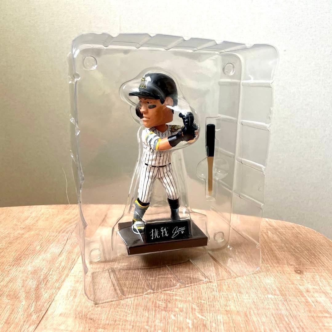 2025年ボブルヘッド　 ★Tigers #8 佐藤輝明選手★