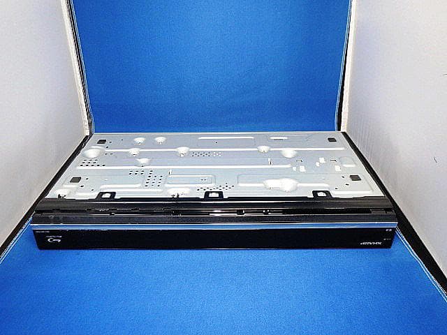 SHARP ブルーレイ レコーダー T1700 整備済　3番組同時録画 送料無料