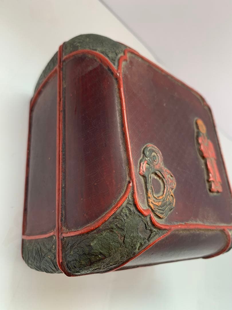 中国美術　堆漆細工刻『人物物語文』蓋物 木製漆塗 菓子器唐物茶道具