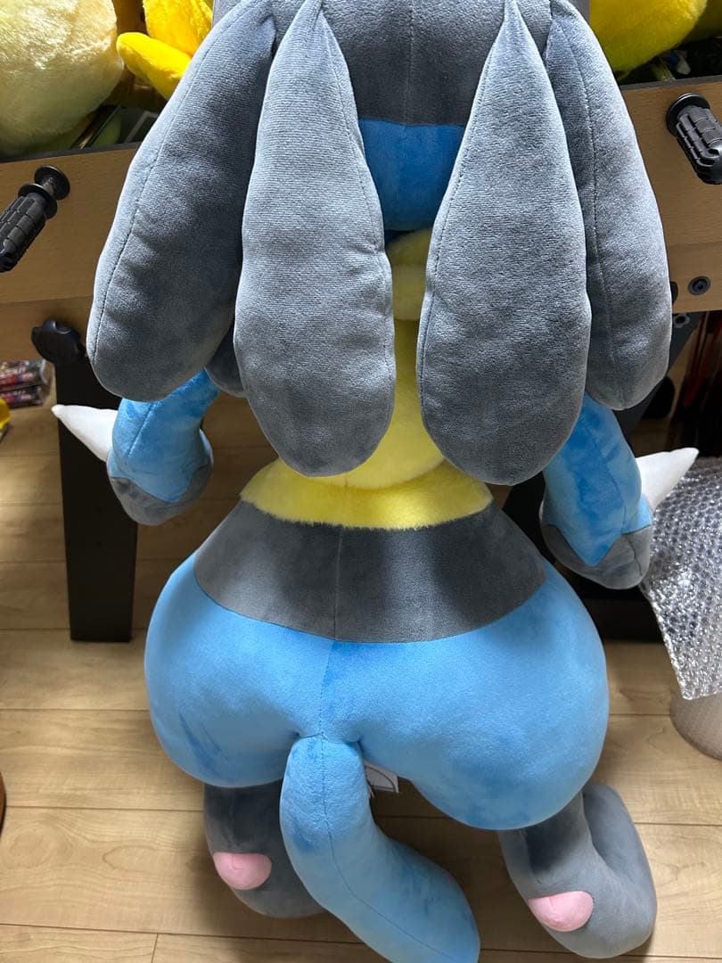 斬　ポケモンセンター ルカリオ 等身大ぬいぐるみ