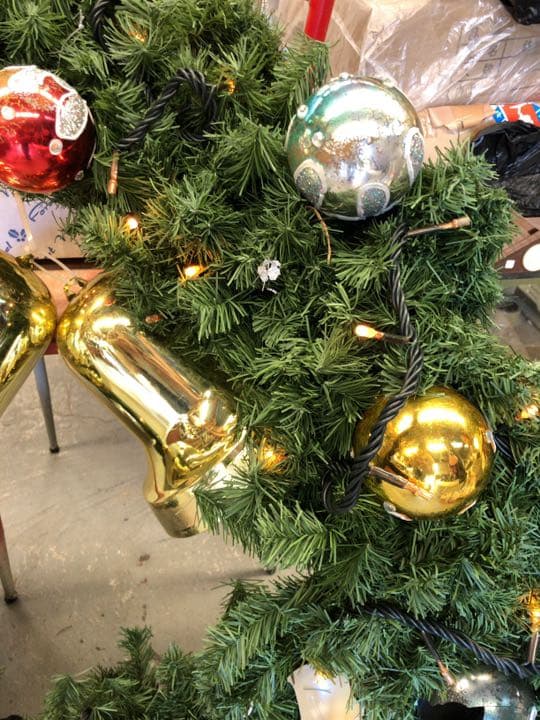 巨大クリスマスリース　ライト付き