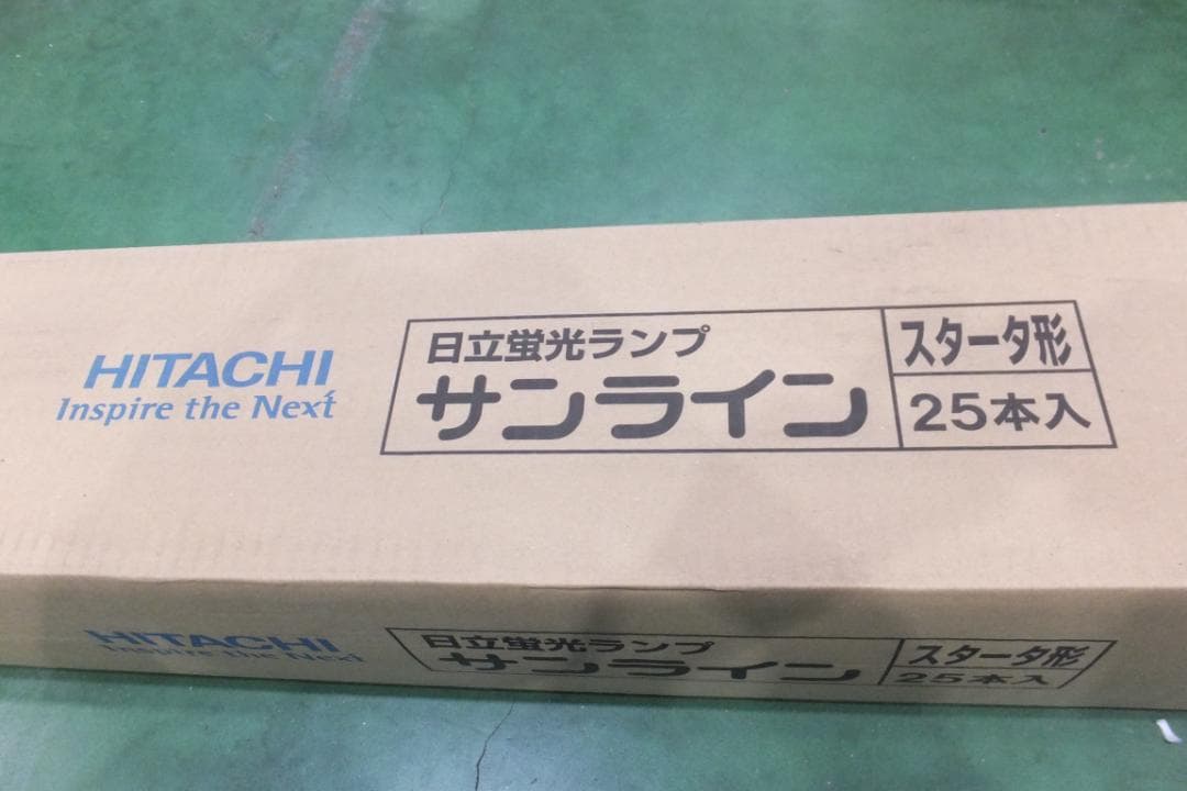蛍光灯（40W）