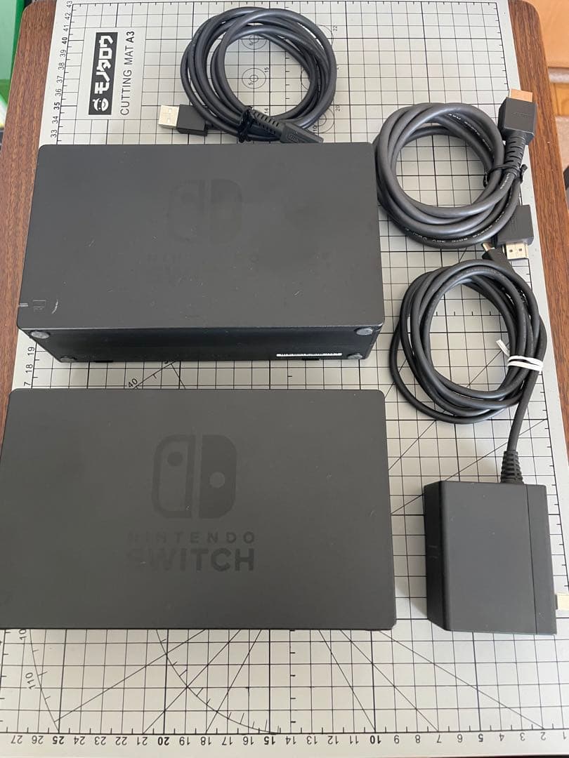 ⭐︎中古美品⭐︎Nintendo Switch 本体 その他付属品