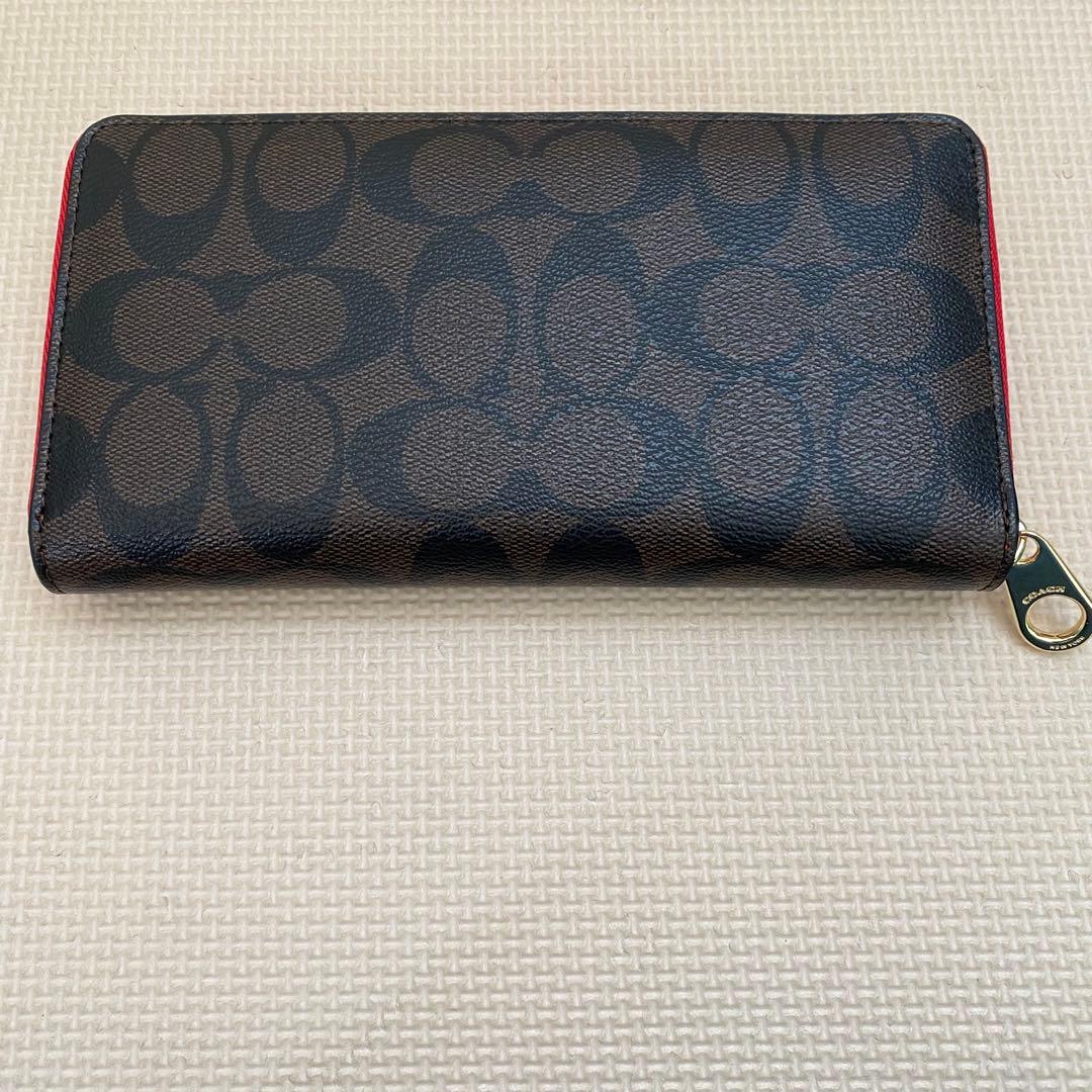 【COACH 新品】コーチ 長財布 ストラップ付 ラウンドジップ ギフトにも最適