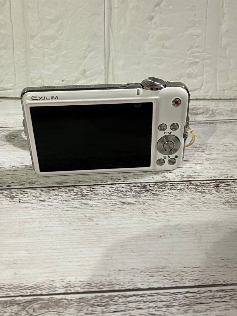 CASIO EXILIM ホワイト コンパクトデジタルカメラ