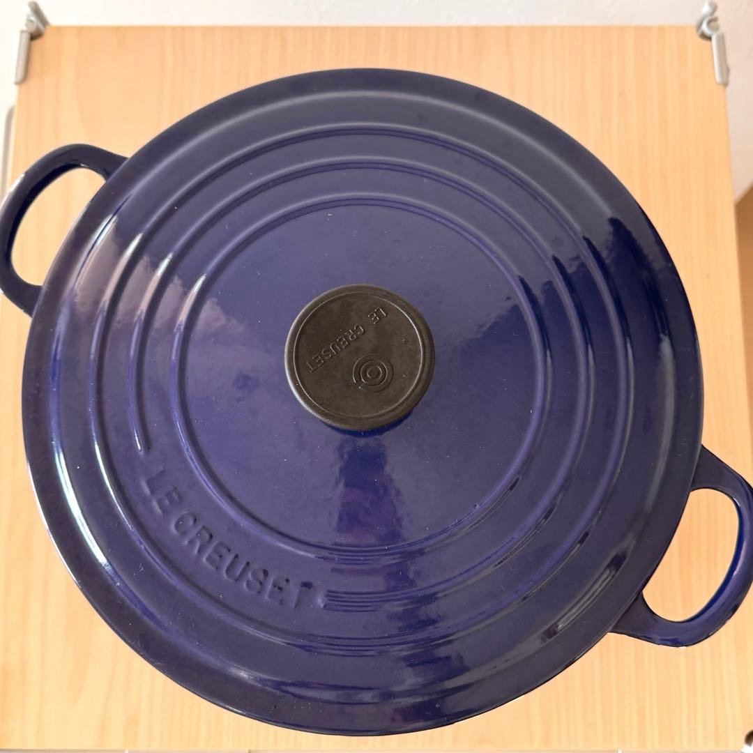 LE CREUSET  ココットロンド インディゴブルー 26cm　ルクルーゼ