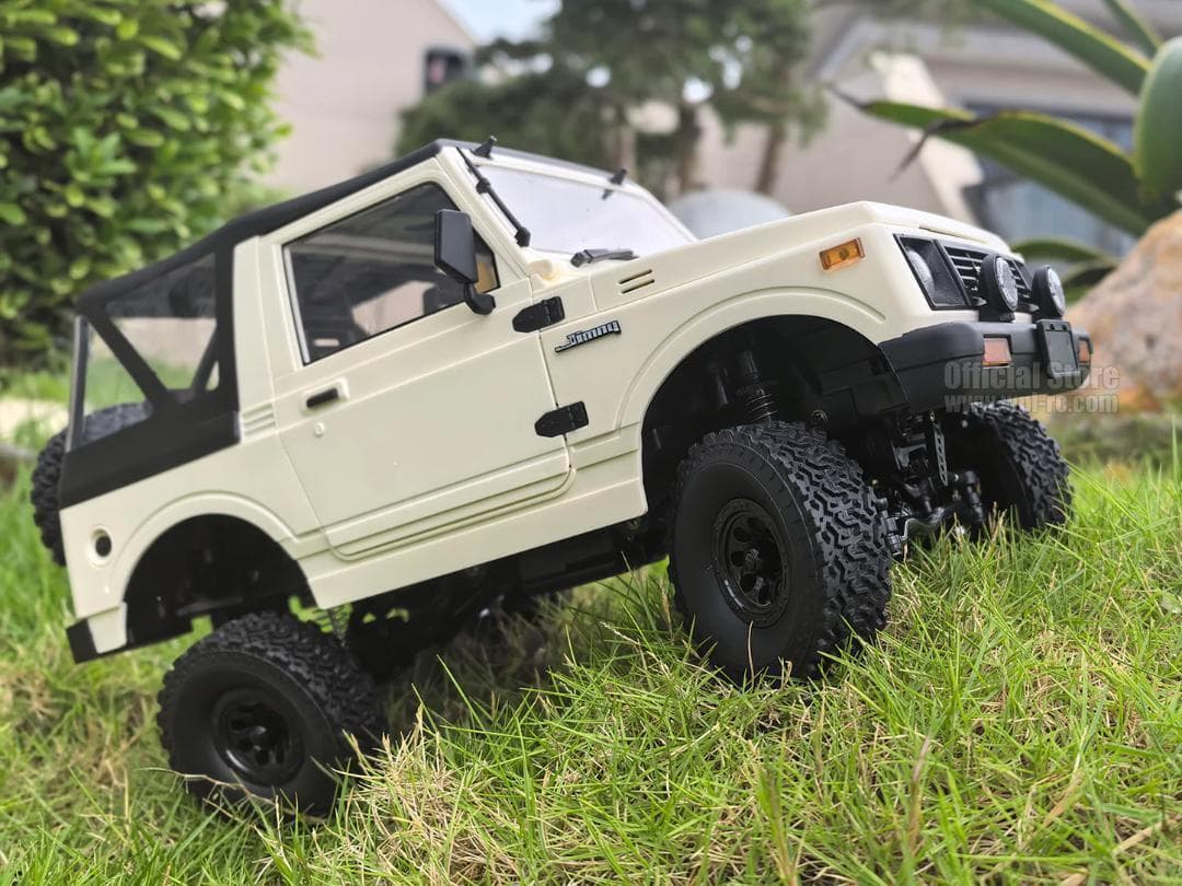 【新品】WPL スズキ ジムニー 幌(JA11C) C74-1 RTR・ホワイト