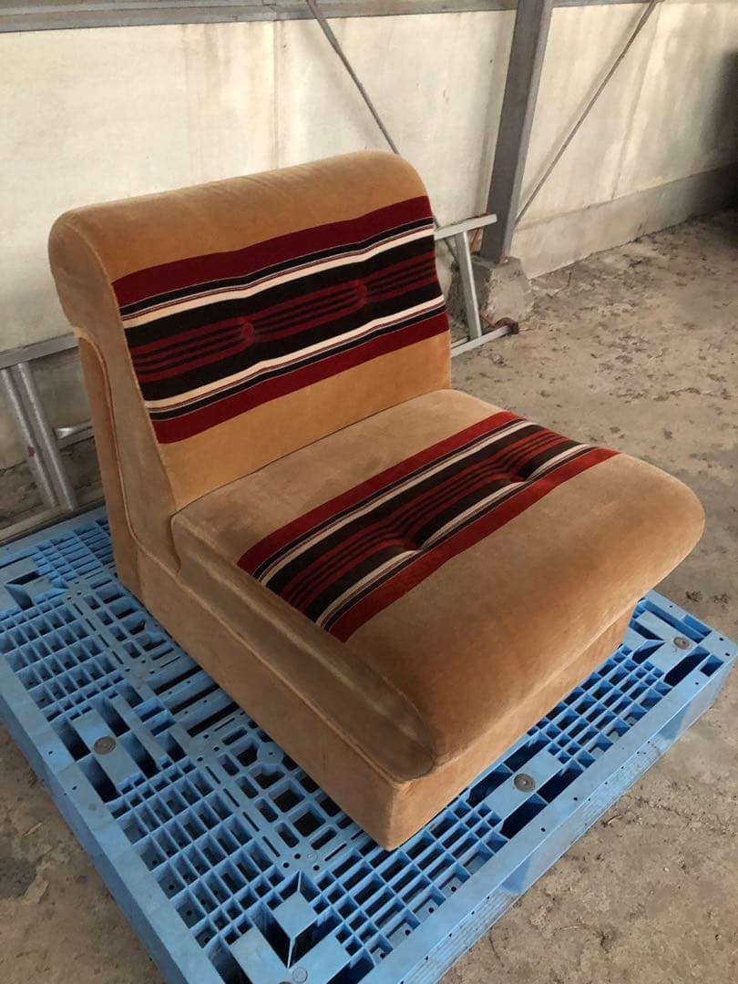 肘無しソファ