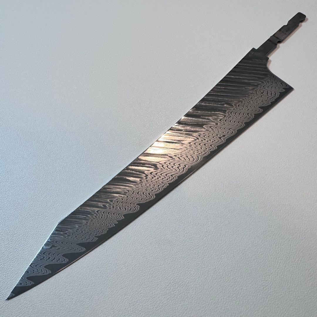 切付牛刀 240mm ダマスカス 刀身（柄なし）反りの剣型