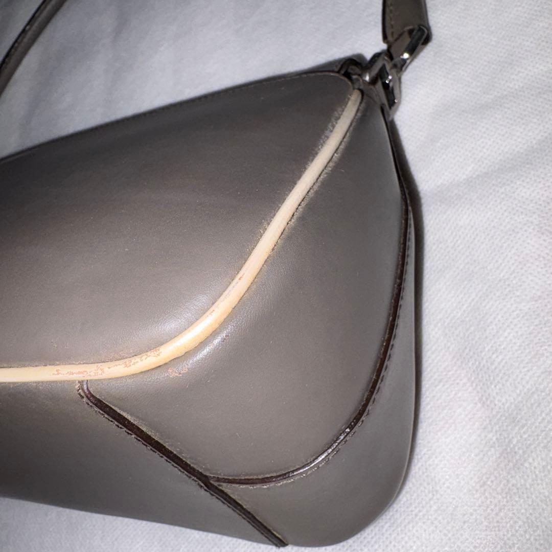 PRADA バッグ