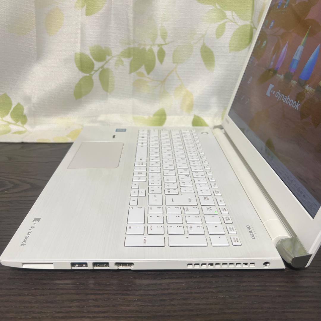 東芝 dynabook✨オフィス付☆SSD256GB☆8GB☆Core i3