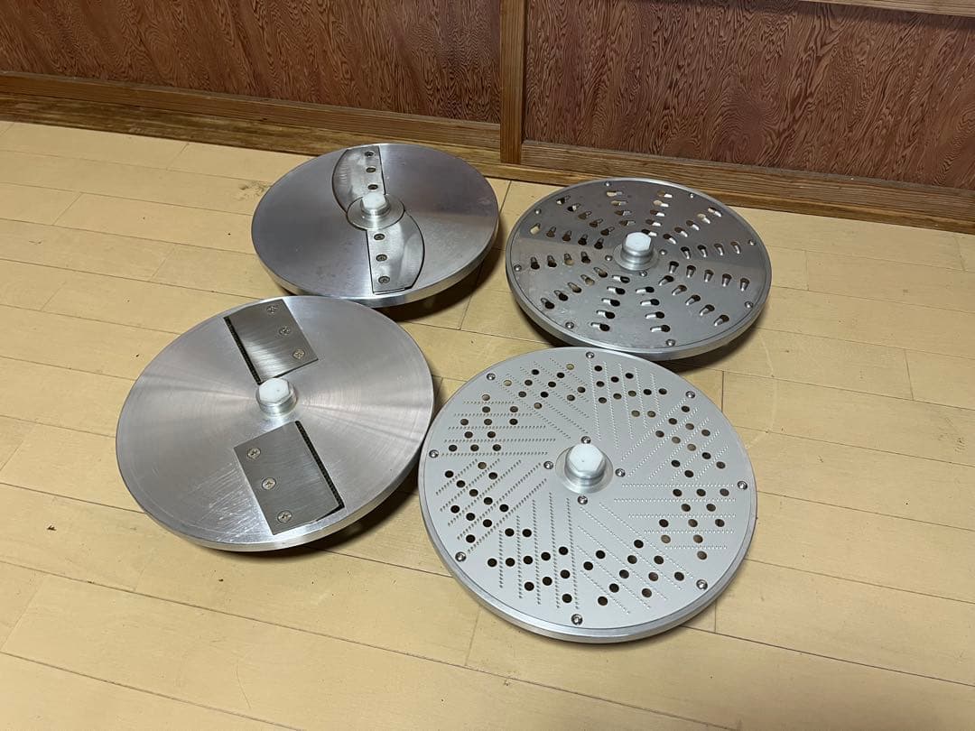 大道　オオミチ　業務用野菜スライサーOMV-300D 100v 4種刃付き動作品