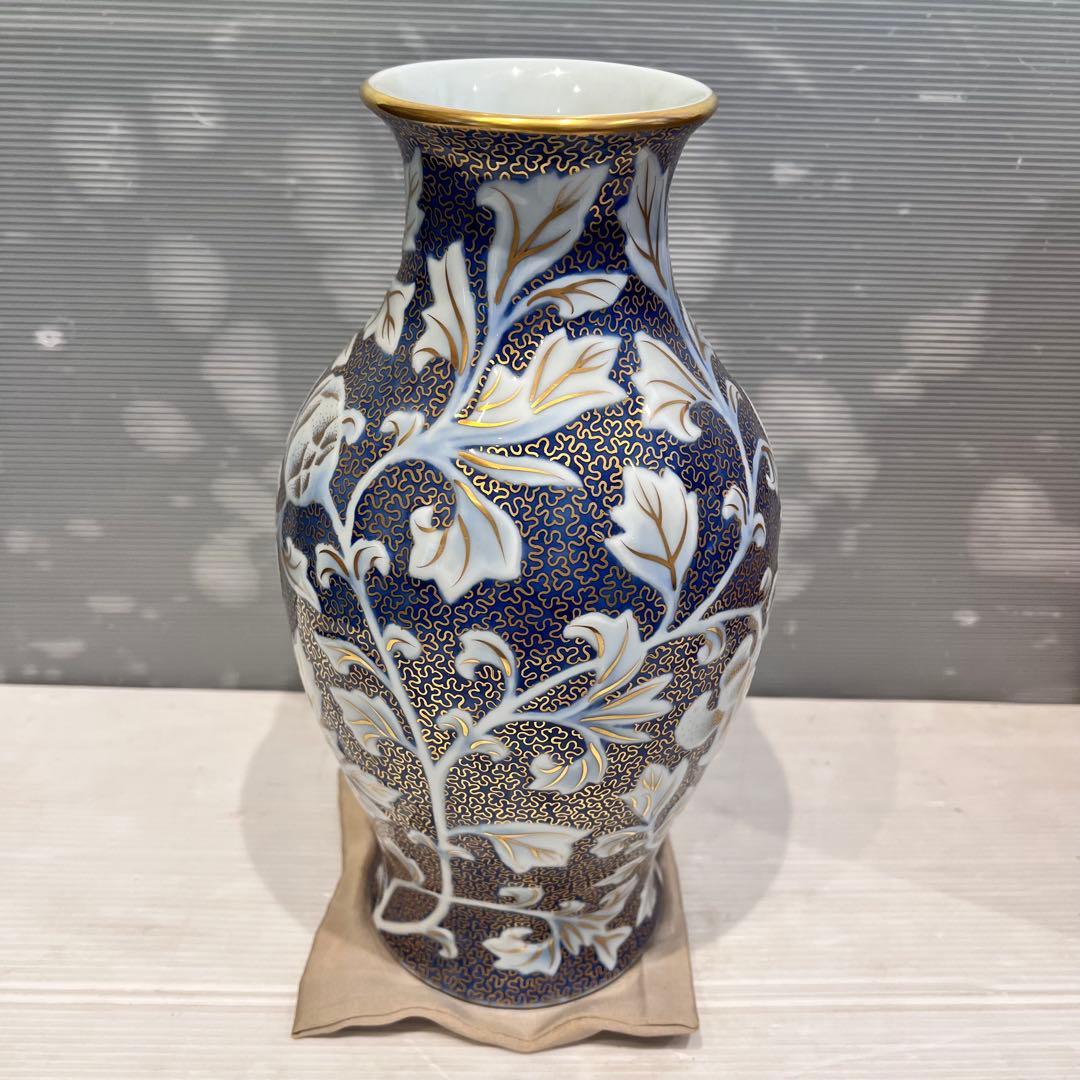 美品　美術品　牡丹彫刻外金　花瓶　深川製磁　花器　インテリア　コレクション