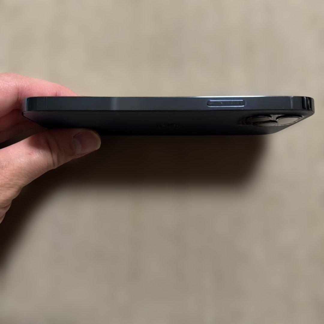 【美品】Apple iPhone12pro 本体 パシフィックブルー　256gb