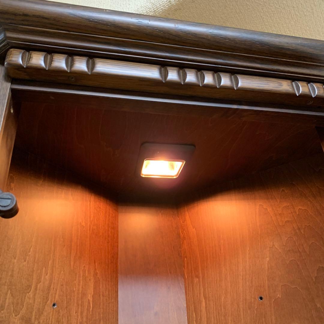 ヴィンテージ東海家具木製コーナーキャビネット ガラス棚付き