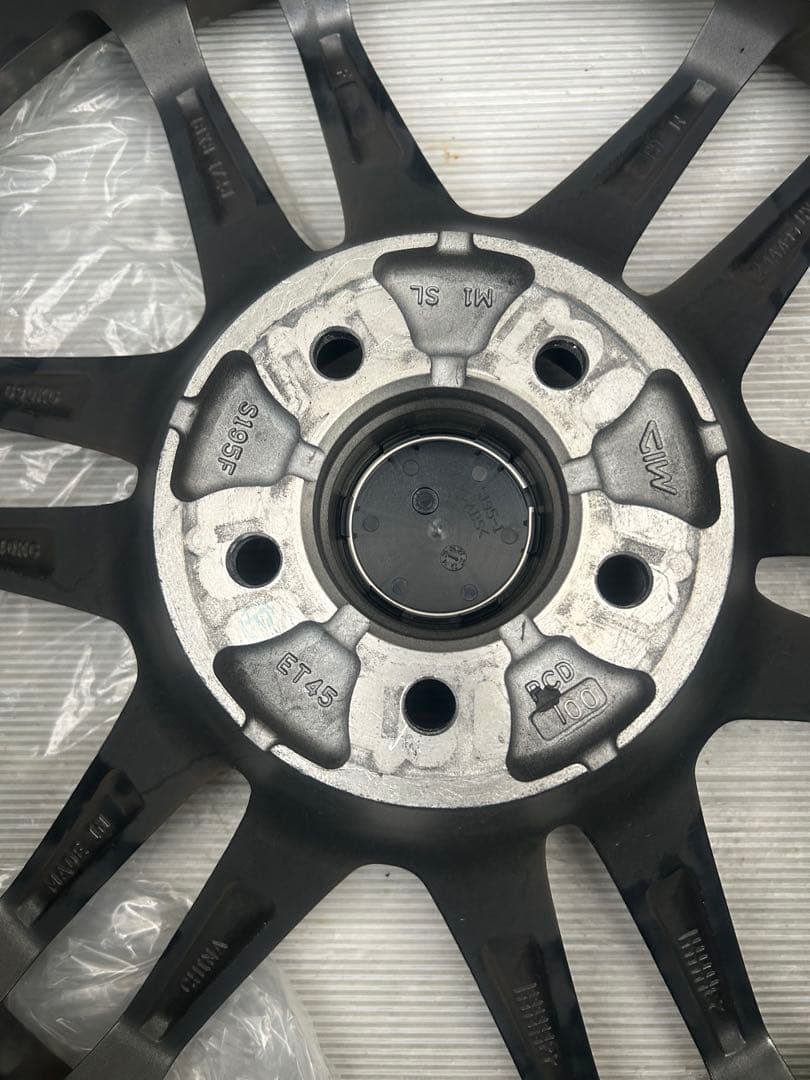 MP Racing R26 18インチ ホイール 2本セット