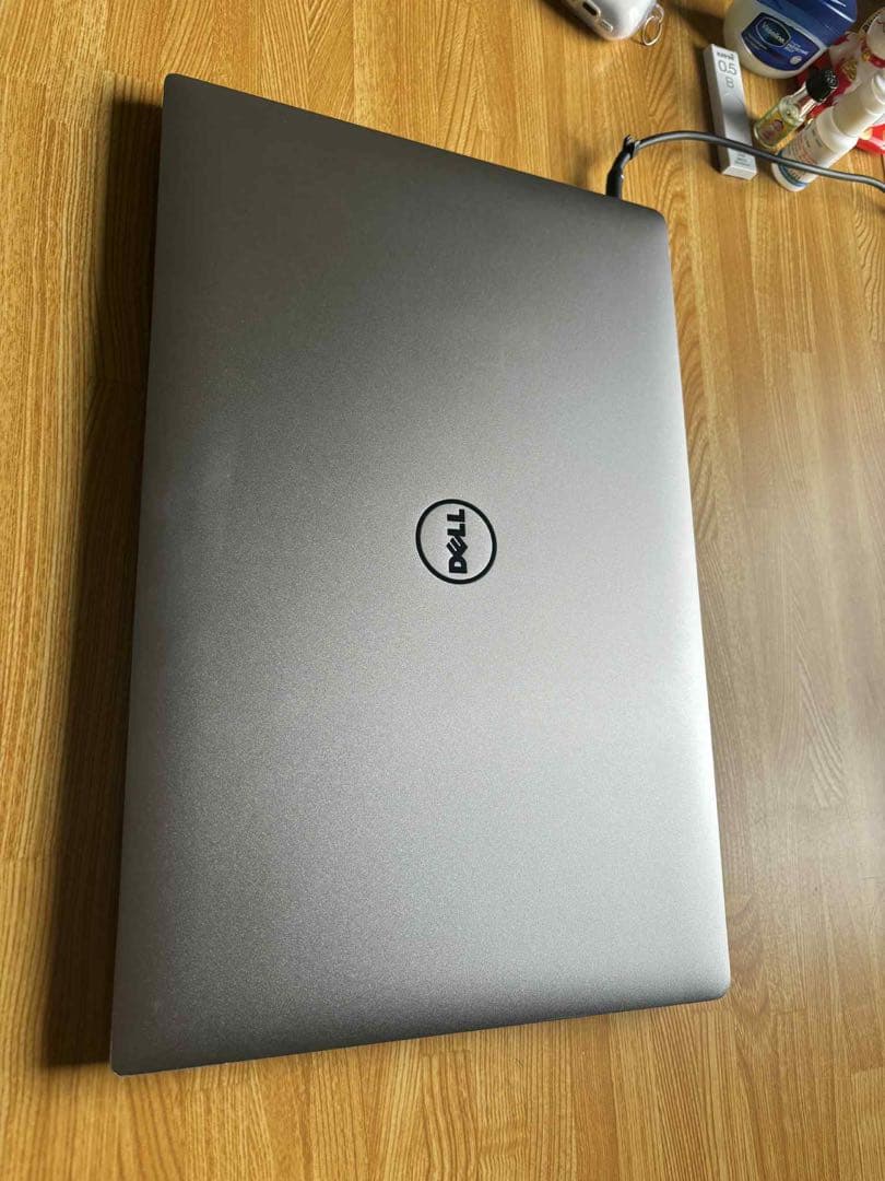 Dell Precision 5520 高性能ワークステーション