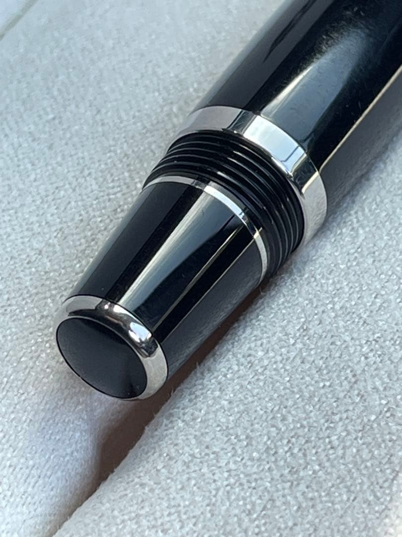 ◾️ MONT BLANC ◾️ モンブラン ボエム ◾️キャップ式ボールペン◾️箱付