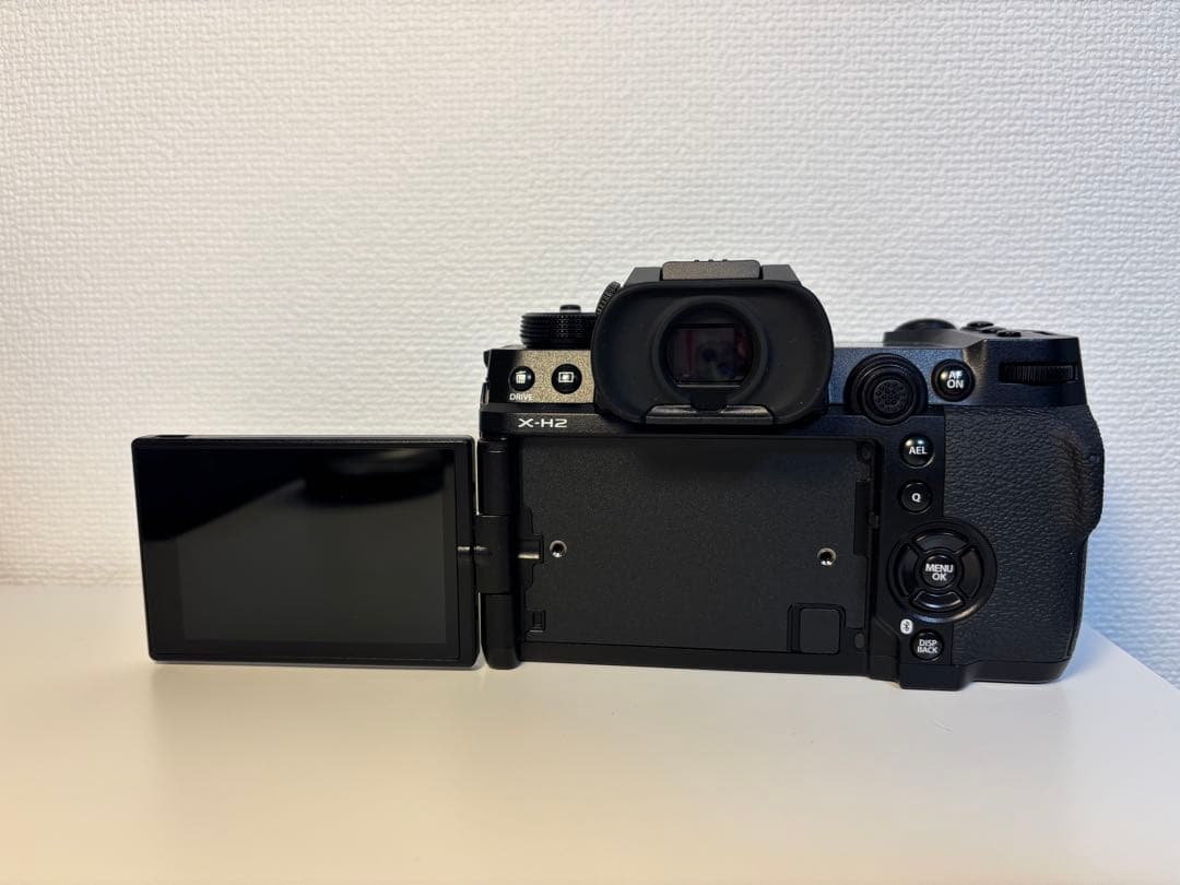 【値下げ】【美品】FUJIFILM X-H2 ミラーレスカメラ