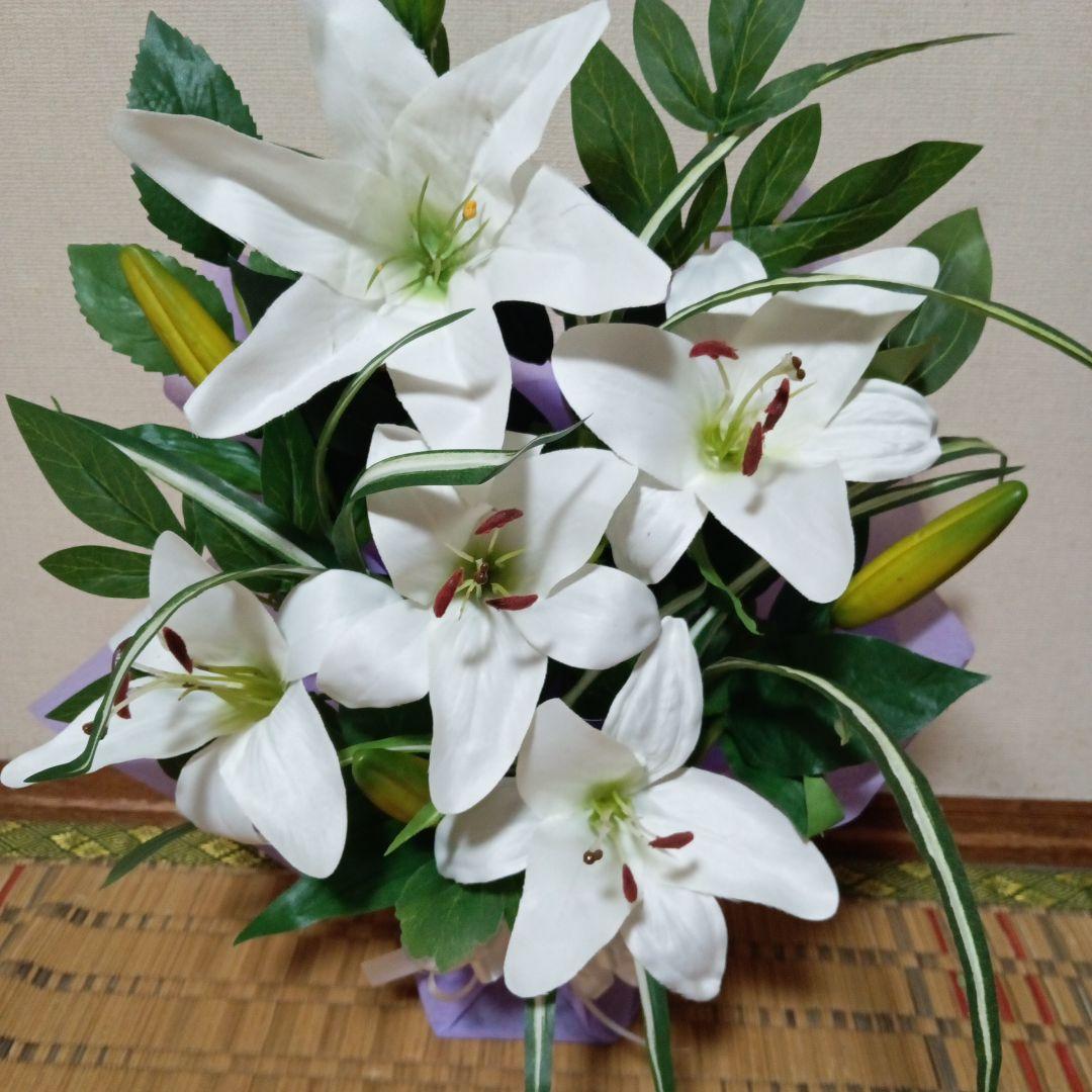 造花　御供え花　仏花　法事　お彼岸　初盆　白百合アレンジ