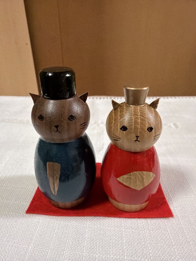 ほろほろ人形「動物おひなさま」ネコ