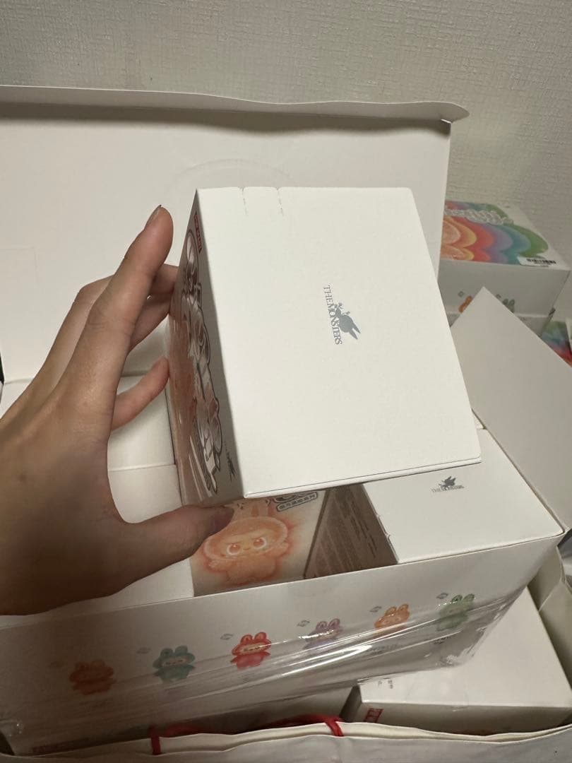 【正規品・未開封】 Labubu Big into Energy 3箱