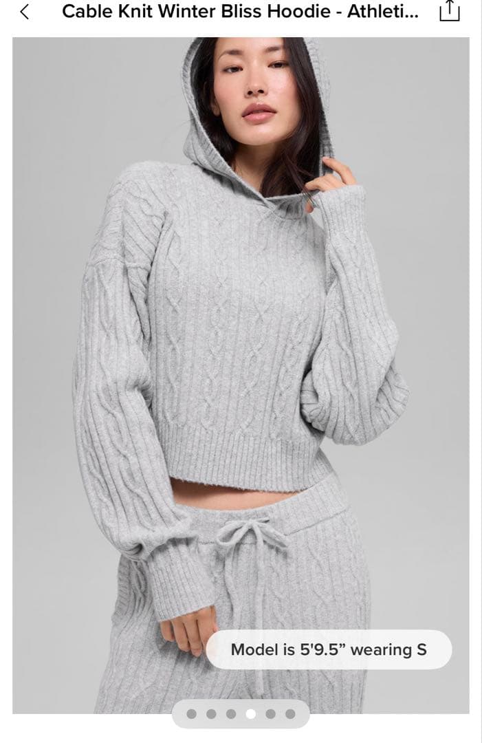 Alo yoga ニット　トップス