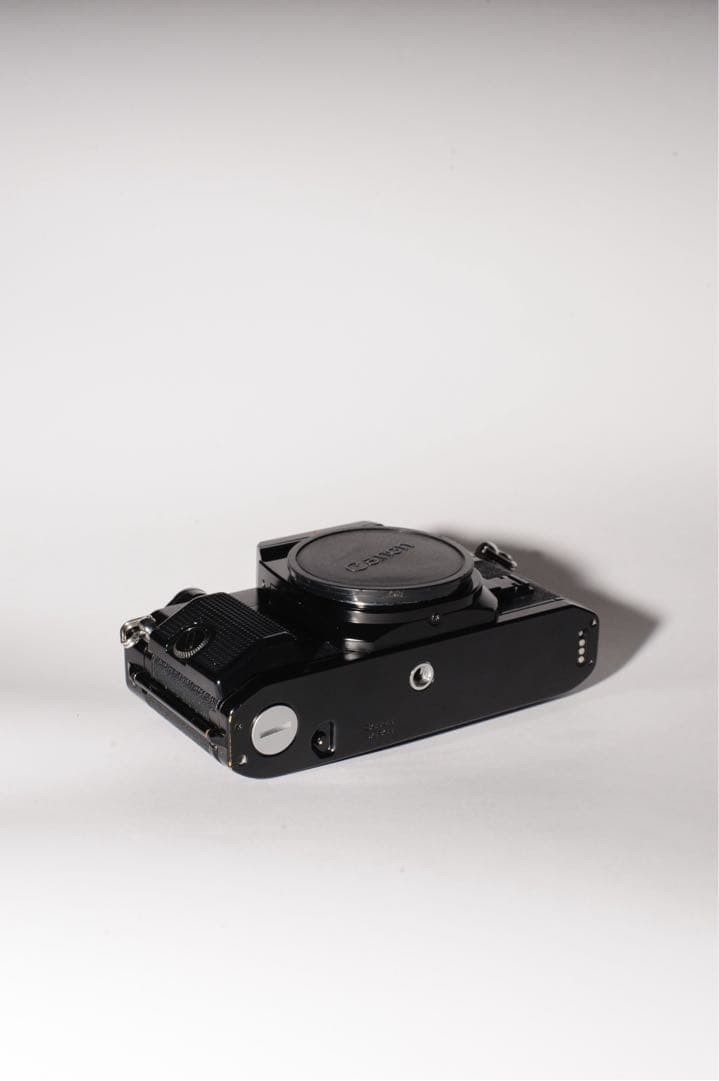 超美品！Canon AE-1 Program ブラック フィルムカメラ