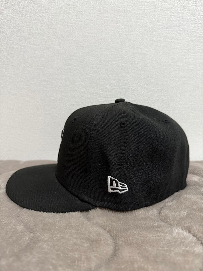 supreme × NEWERAコラボ品 キャップ
