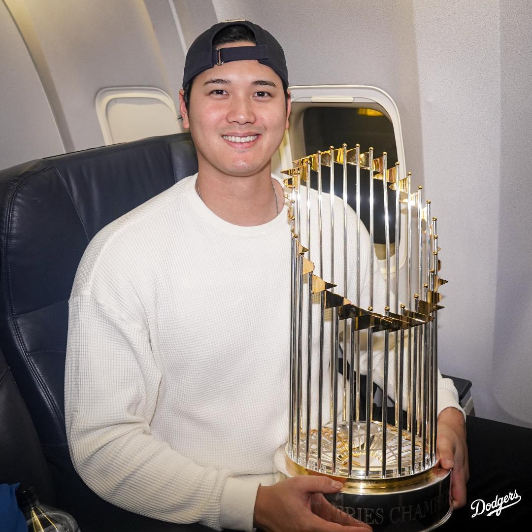 大谷翔平 2024 ワールドシリーズMLB公式使用球専用ケース入限定品