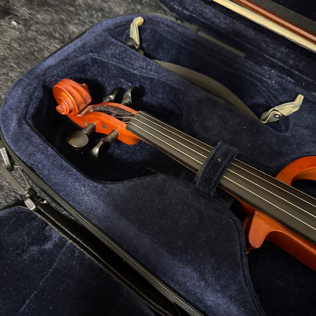 VALENTE EVN-37 エレキバイオリン 弦楽器 ケース 弓付属