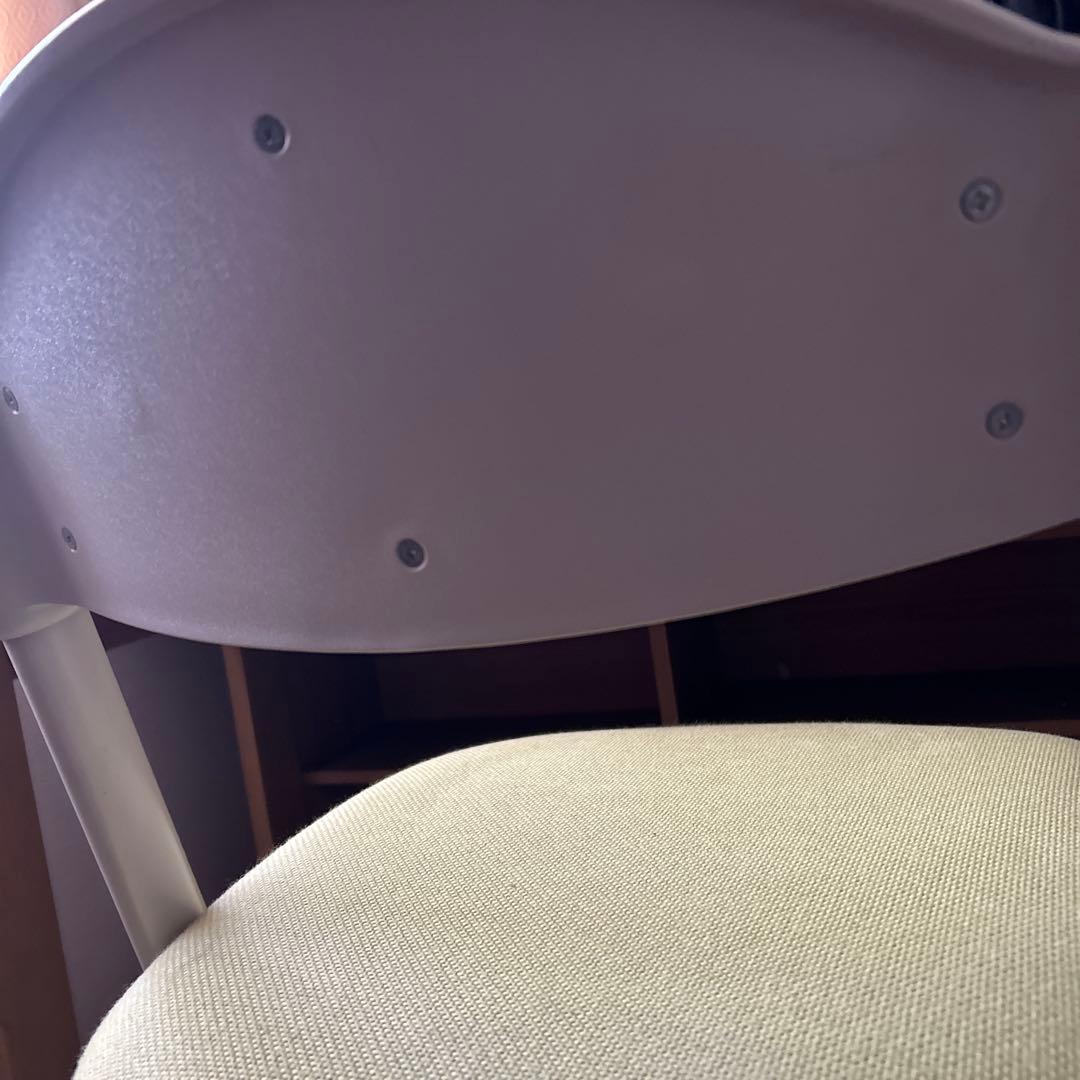 学習椅子