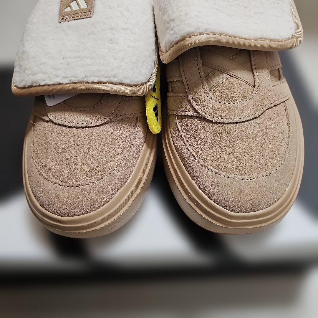 大人気★adidas★アディダス★23㎝★ボア付き★サンダル★ブラウン