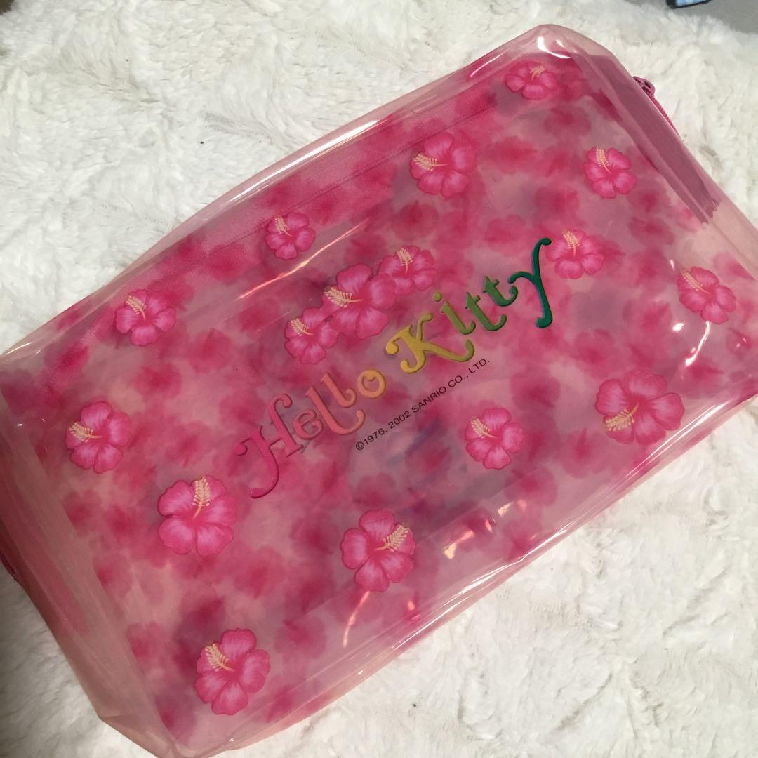 日焼けキティ