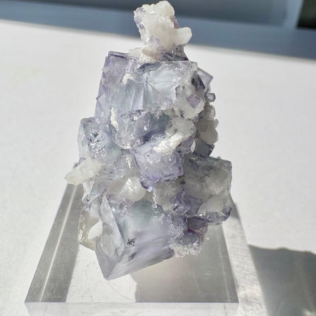 475 中国　ヤオガンシャン産　ポーセリン　フローライト