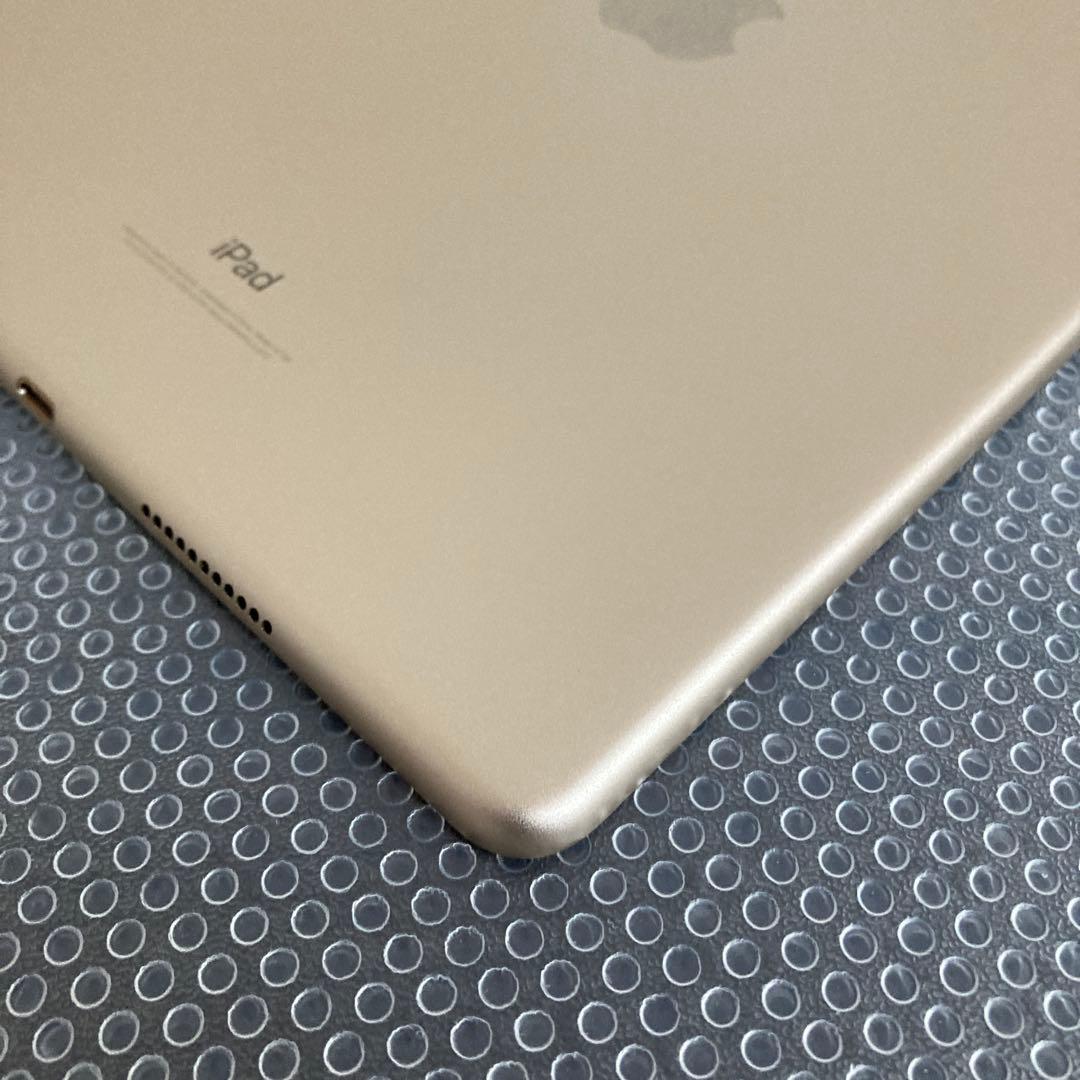 2751 外観美品☆iPad Pro 64GB 10.5インチ SIMフリー☆