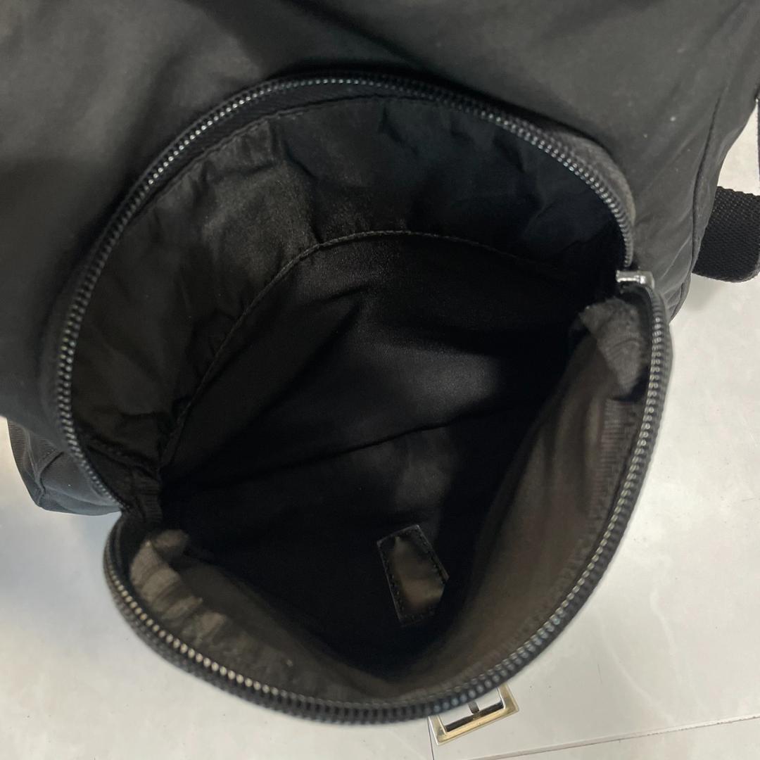 PRADA ショルダーバック プラダ メッセンジャー バッグ BT8994 黒