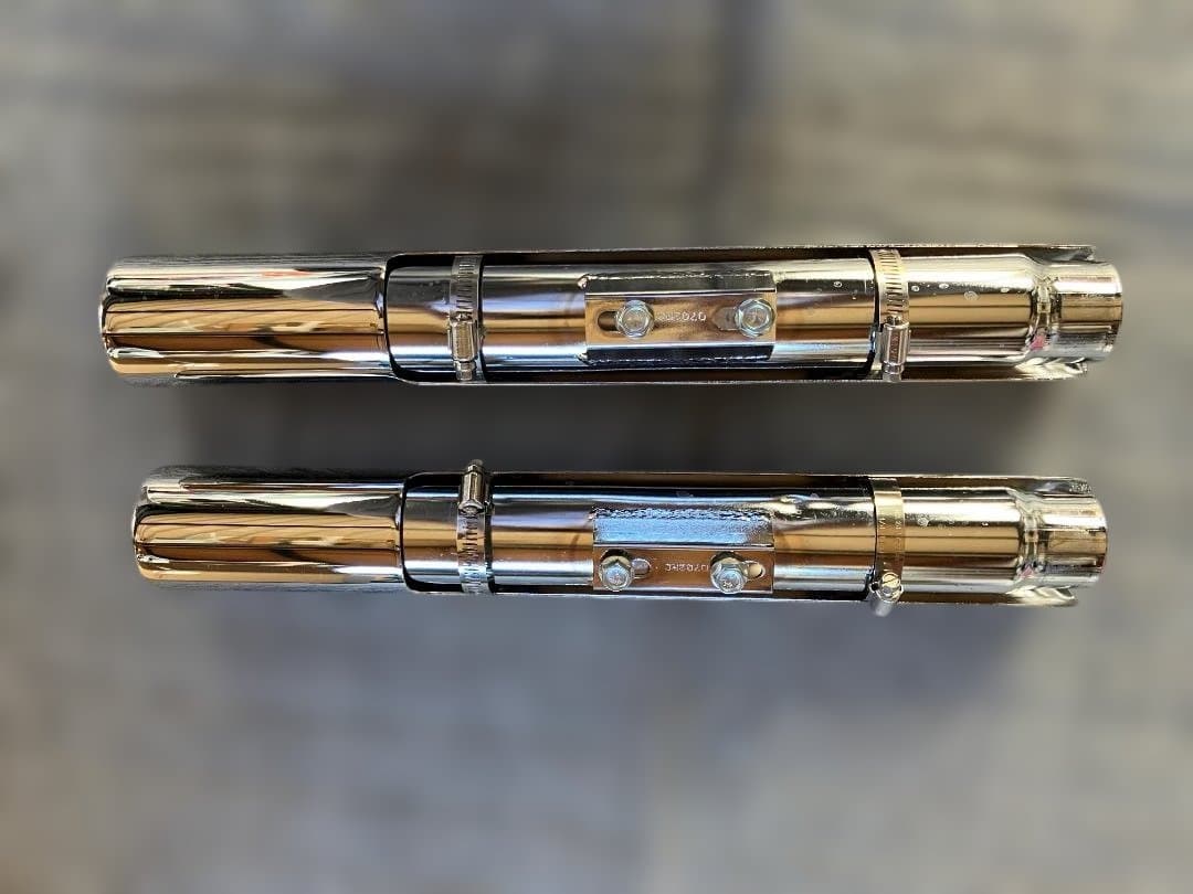 ハーレーダビッドソン　VANCE&HINES　スリップオンマフラー