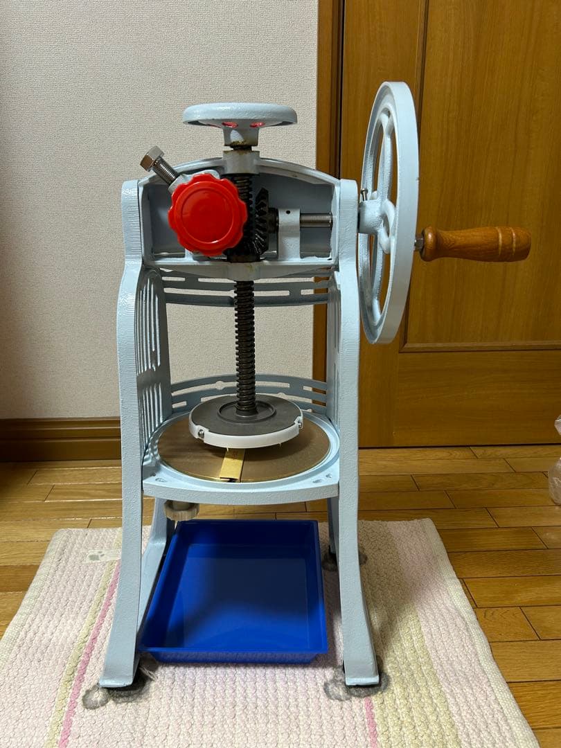 [値下げ] [美品] 初雪 手動かき氷機 専門店みたいにふわふわ 宅急便