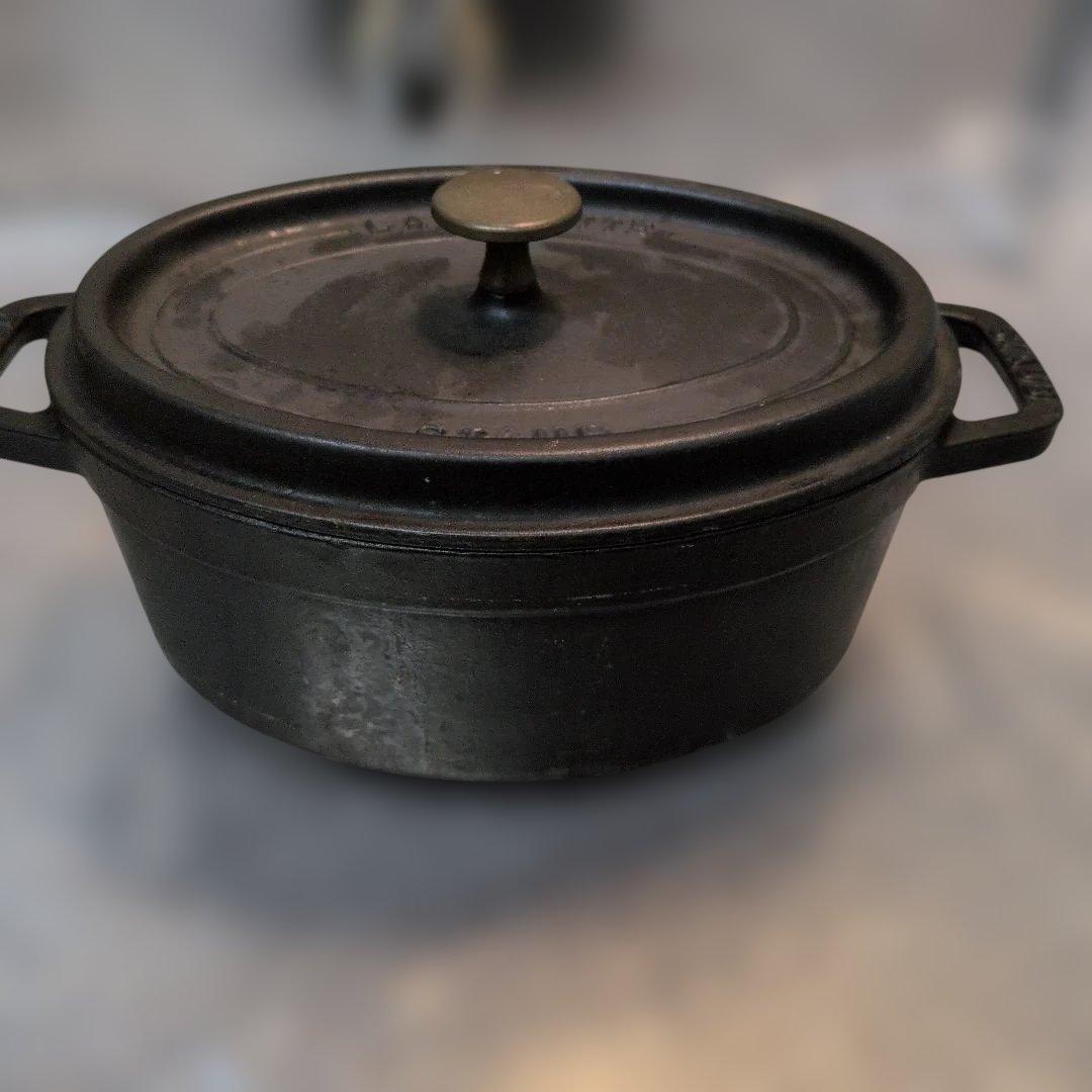 気まぐれ値下げ　STAUB ストウブ ココット オーバル 23cm