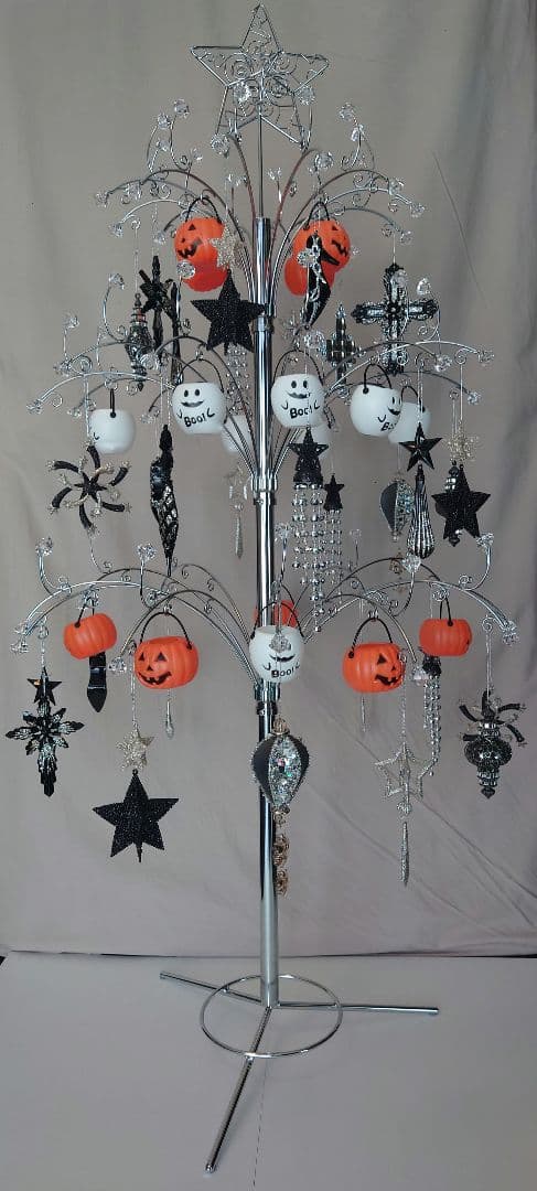 クリスマスツリー 140cm シルバー オーナメント付 メタル ハロウィンツリー